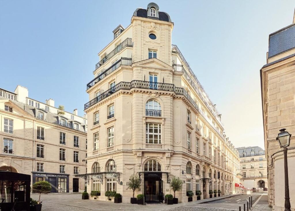 best hotels near louvre